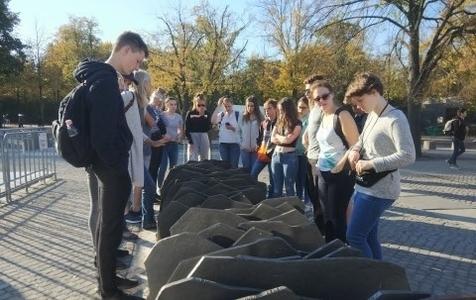 <p>Memorial to Politicians who opposed Hitler</p>